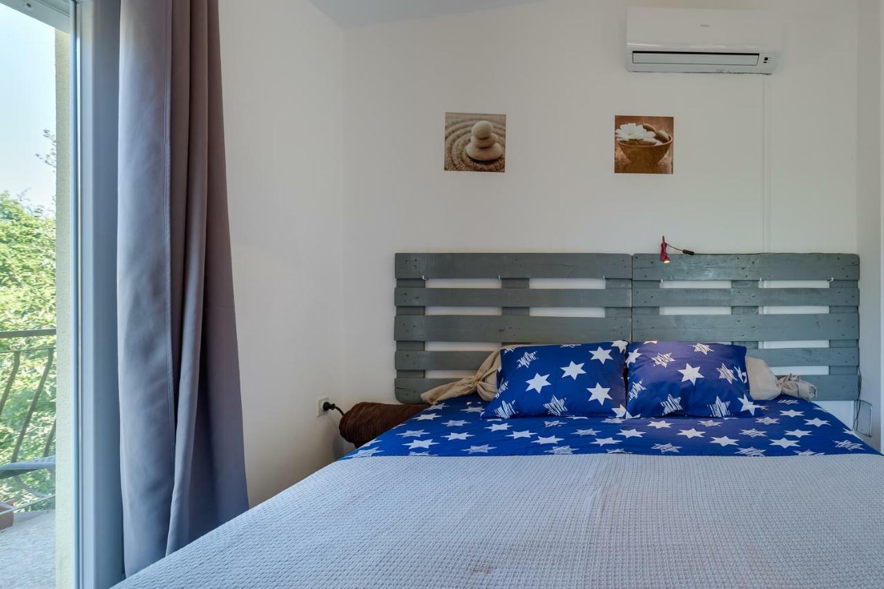 Apartment Marija Петрчане Екстер'єр фото