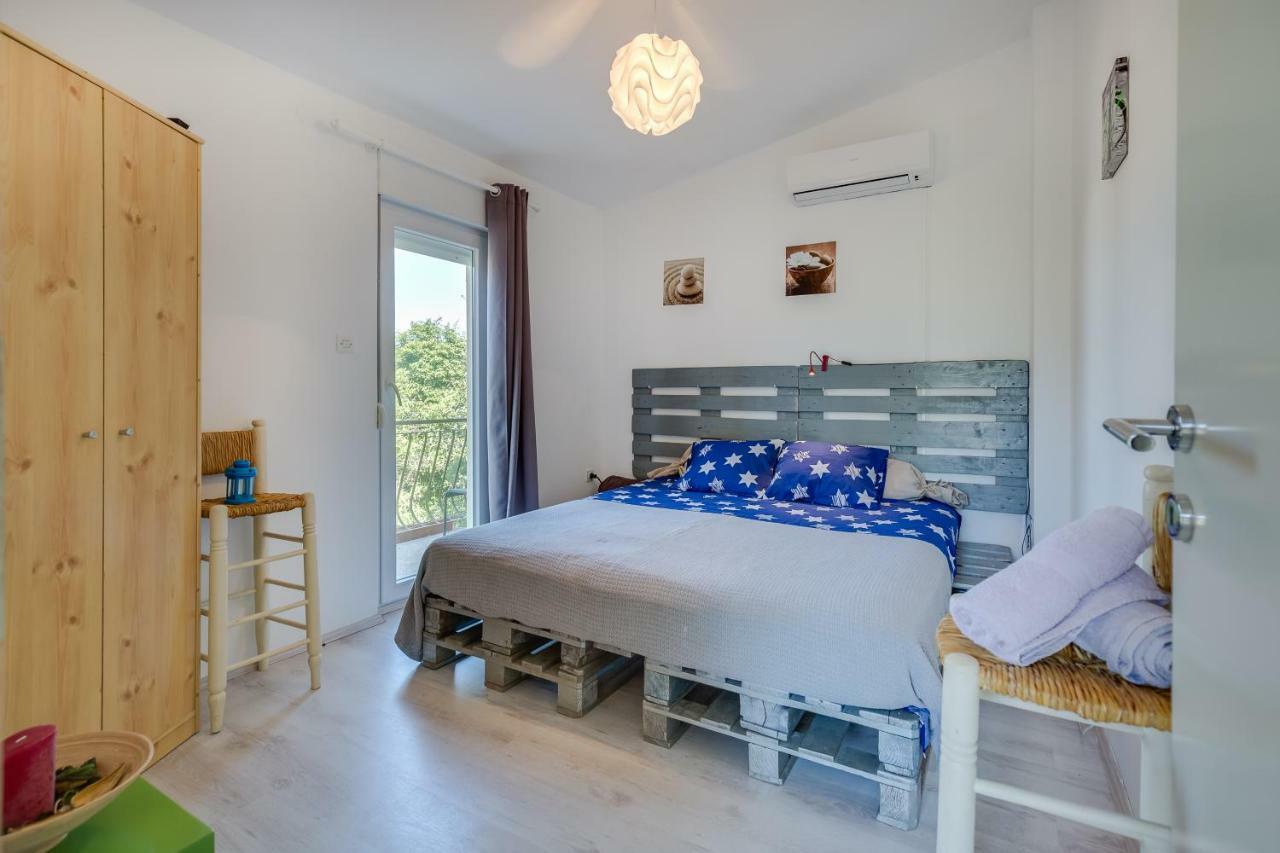 Apartment Marija Петрчане Екстер'єр фото